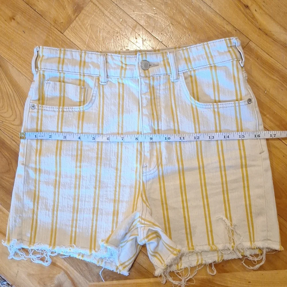 Anthropologie Pilcro Yellow & Cream Striped Cut Off High Waist Shorts Size 28 - Picture 10 of 12